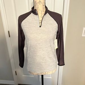 Old navy youth long sleeved shirt